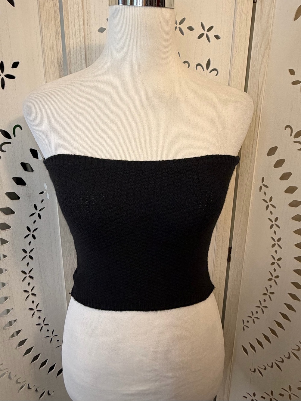 Black Strapless Knit Tube Top - Women's